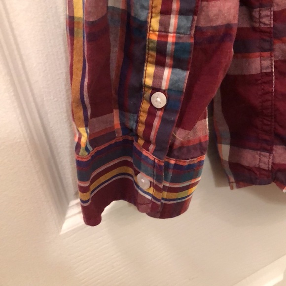 Old navy boys button up - Picture 5 of 6